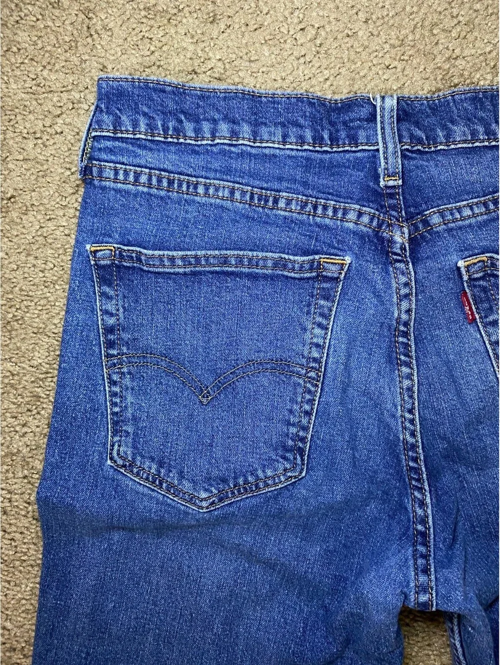Levi's 514 Jeans Mens 33x30 Blue Denim Cotton Mid Rise Medium Wash Straight Leg